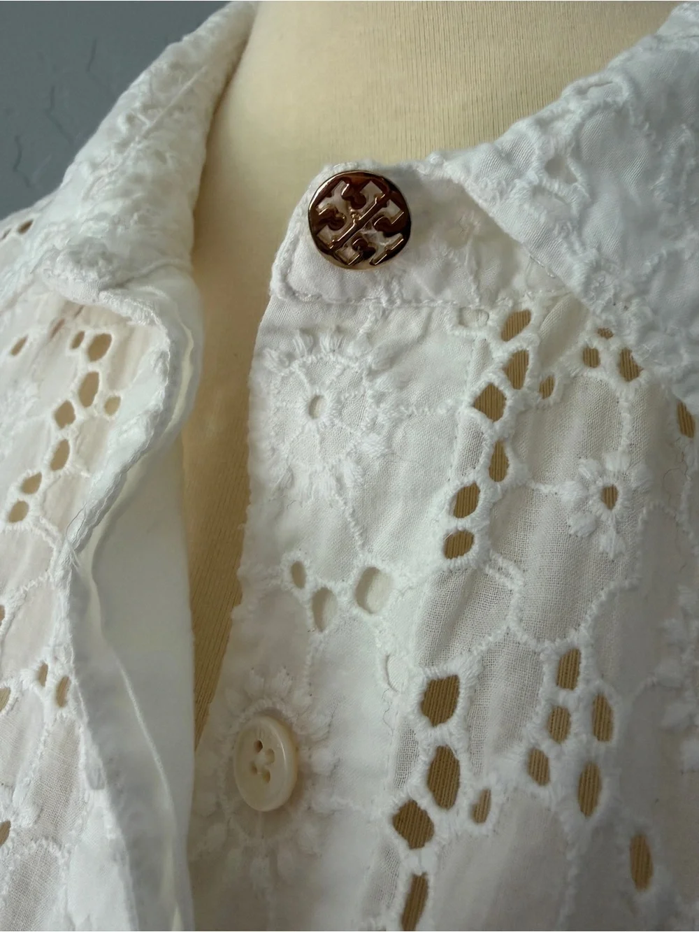 Tory Burch Size M Cotton Eyelet Long Sleeve Button Down Shirt